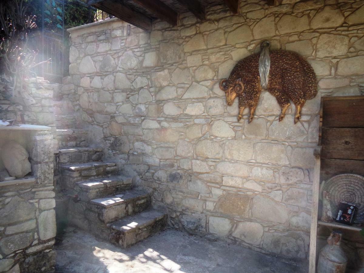Вилла Lantana Stone House Lemona Экстерьер фото